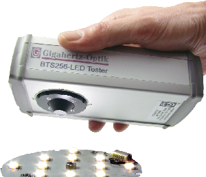 DKD/PTB公認LED光測定器　BTS256-LED